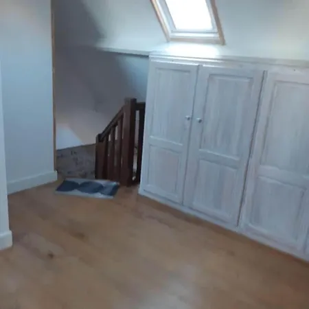 Les Macareux, Maison A 900 M De La